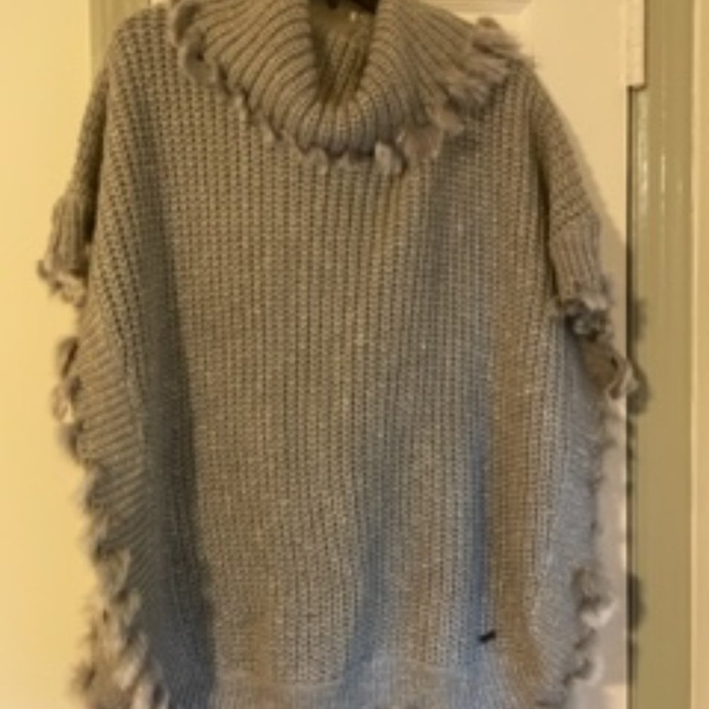 Picadilly Women's Steel Gray Rabbit Fur Poncho